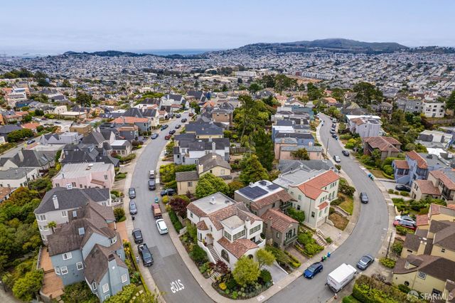 2 Rosewood Drive, San Francisco, CA 94127