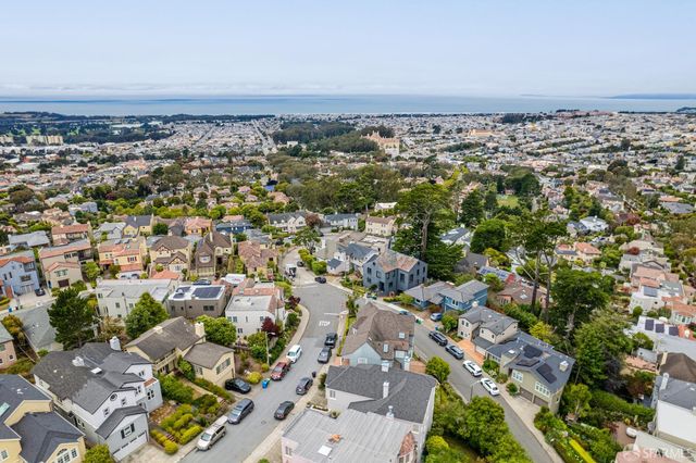2 Rosewood Drive, San Francisco, CA 94127