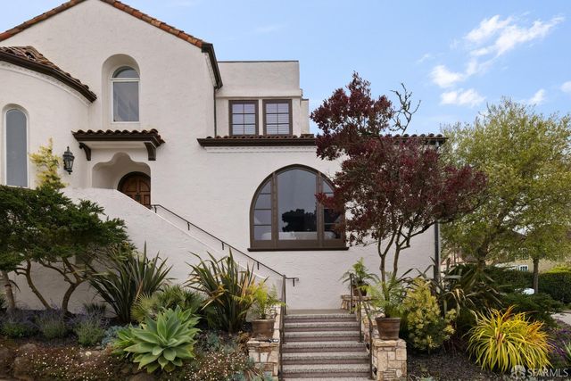 2 Rosewood Drive, San Francisco, CA 94127