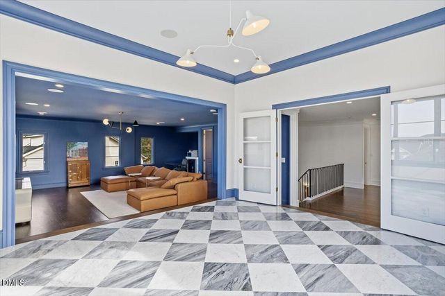 2123 Saint Marys Street, Raleigh, NC 27608