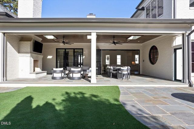 2123 Saint Marys Street, Raleigh, NC 27608