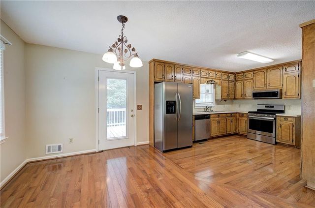 98 Cole Street, Jasper, GA 30143
