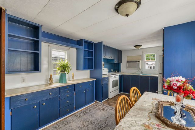 19 Polly Ann Park, Dover, NH 03820