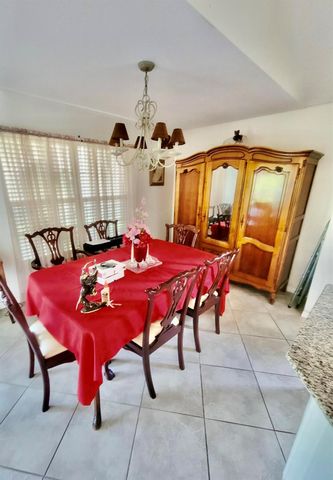 6212 SE Windsong Lane, Stuart, FL 34997