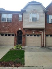 39530 Rockcrest Lane, Northville, MI 48168