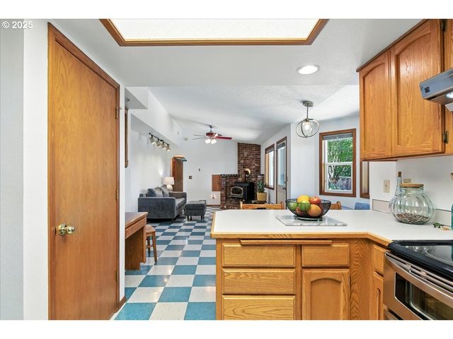 14900 Ne 399TH St, Amboy, WA 98601