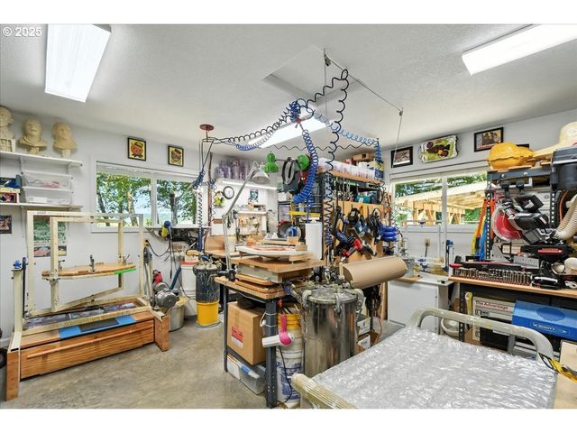 14900 Ne 399TH St, Amboy, WA 98601