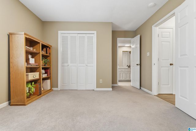 3918 S RIVER CIRCLE, Birmingham, AL 35243