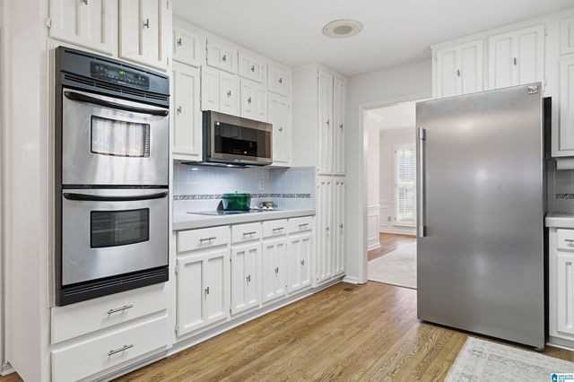 3918 S RIVER CIRCLE, Birmingham, AL 35243