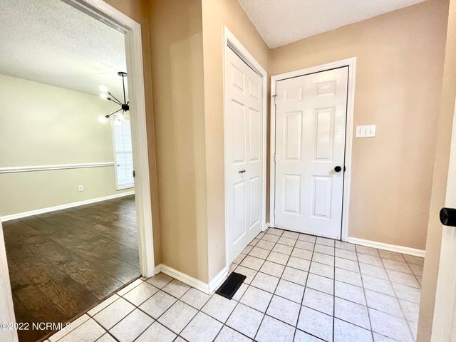 160 Old Hunt Road, Pinehurst, NC 28374