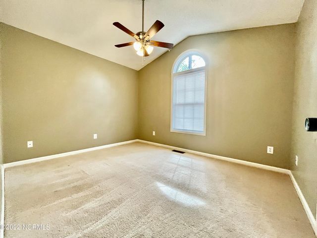 160 Old Hunt Road, Pinehurst, NC 28374