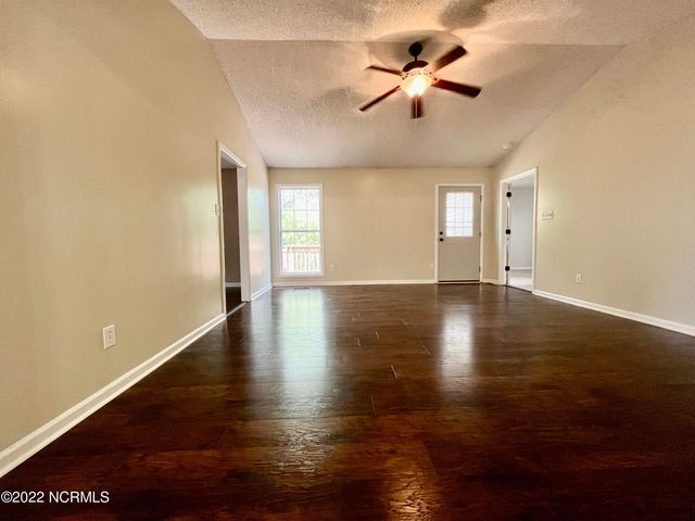 160 Old Hunt Road, Pinehurst, NC 28374