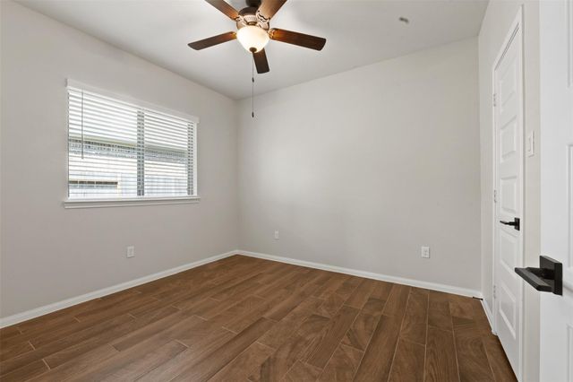 8022 Mckittrick Ridge Drive, Porter, TX 77365