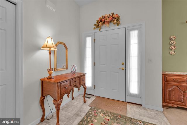 850 WATER EDGE CT L-0049, Lebanon, PA 17046