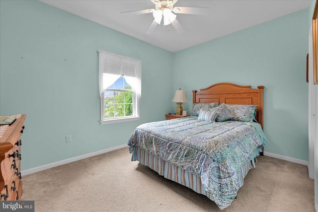 850 WATER EDGE CT L-0049, Lebanon, PA 17046