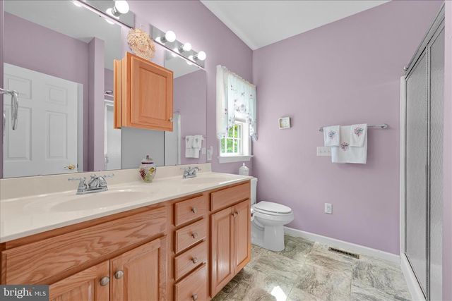 850 WATER EDGE CT L-0049, Lebanon, PA 17046