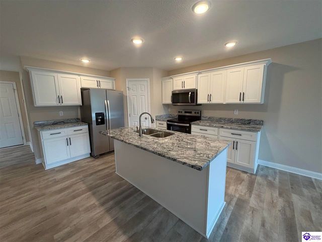 336 Breckinridge Circle, Vine Grove, KY 40175