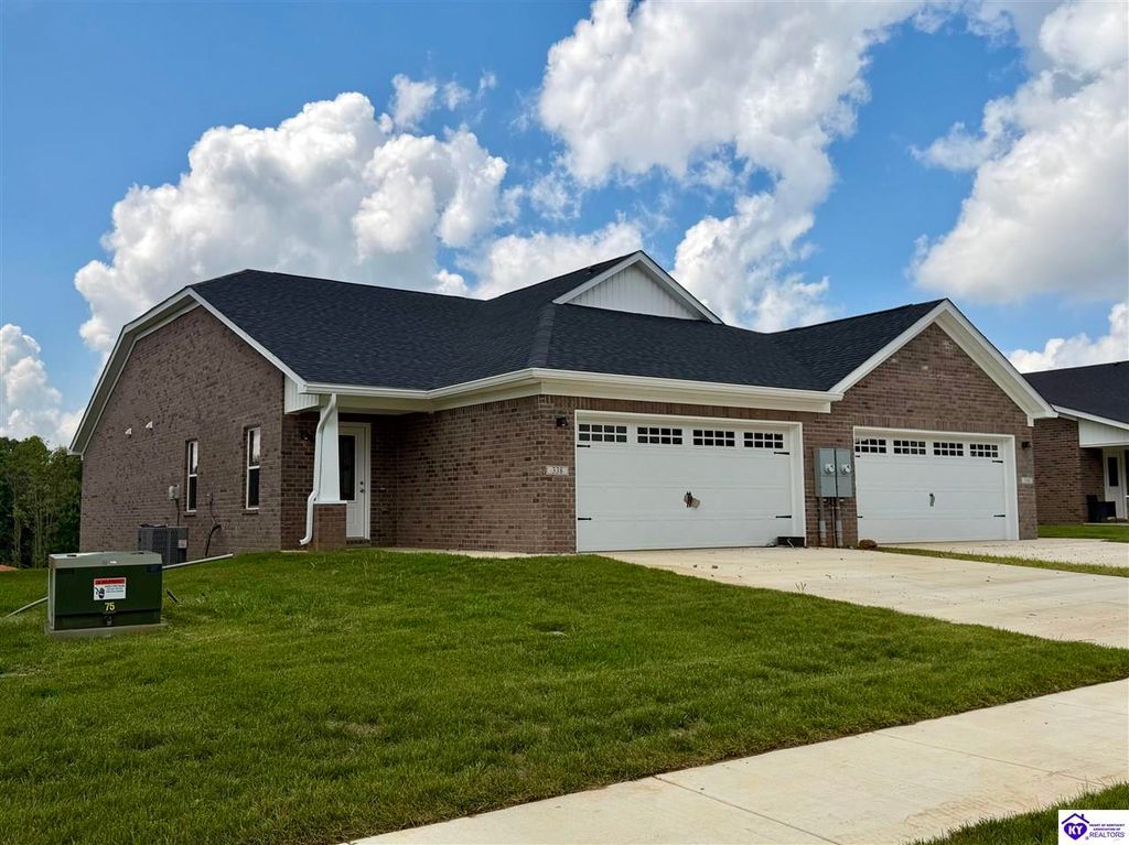 336 Breckinridge Circle, Vine Grove, KY 40175
