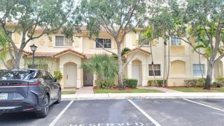 8353 SW 26th St 104, Miramar, FL 33025