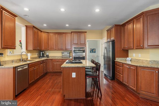76 LANDMARK DR, Stafford, VA 22554