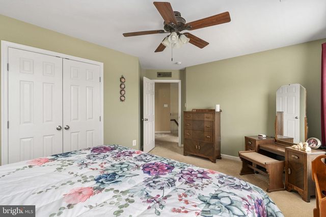 76 LANDMARK DR, Stafford, VA 22554
