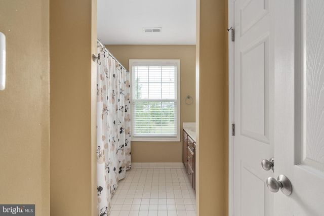 76 LANDMARK DR, Stafford, VA 22554