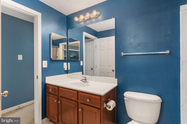 76 LANDMARK DR, Stafford, VA 22554