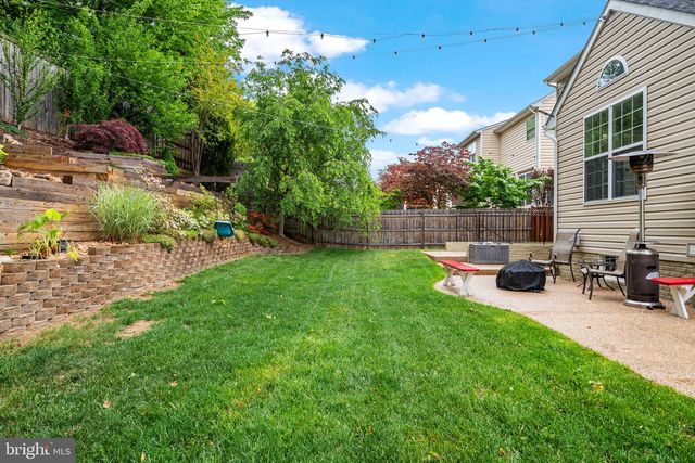 76 LANDMARK DR, Stafford, VA 22554