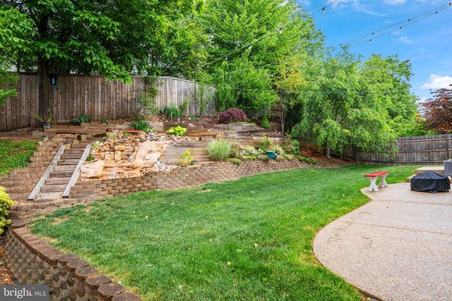 76 LANDMARK DR, Stafford, VA 22554