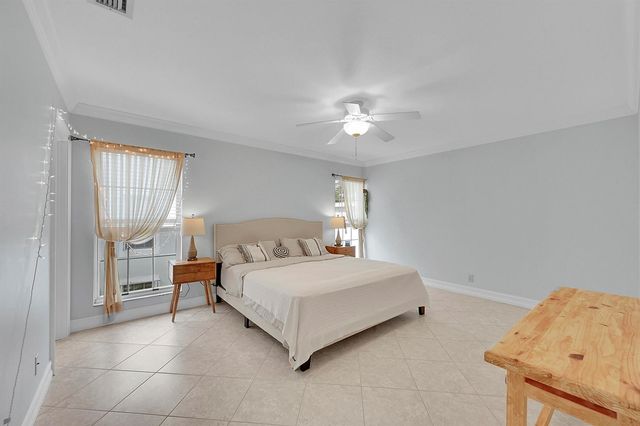 6245 Old Court Road 202, Boca Raton, FL 33433