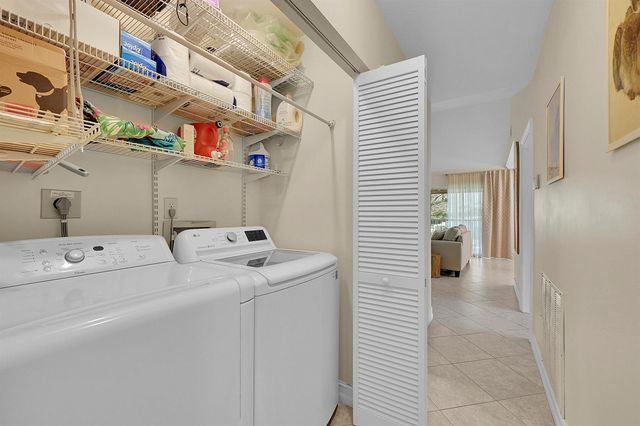 6245 Old Court Road 202, Boca Raton, FL 33433