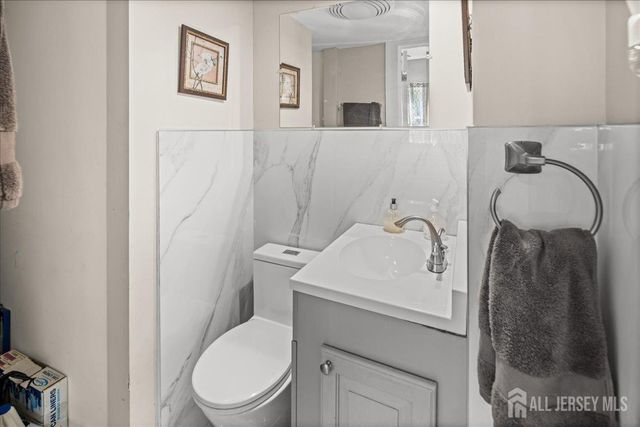 16 Emmett Avenue, Hopelawn, NJ 08861