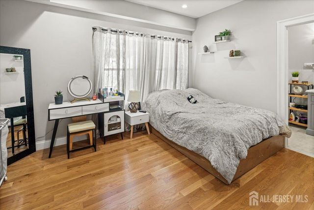 16 Emmett Avenue, Hopelawn, NJ 08861