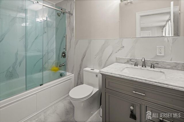 16 Emmett Avenue, Hopelawn, NJ 08861