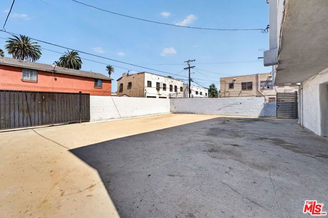 1311 W Martin Luther King Jr Boulevard, Los Angeles, CA 90037