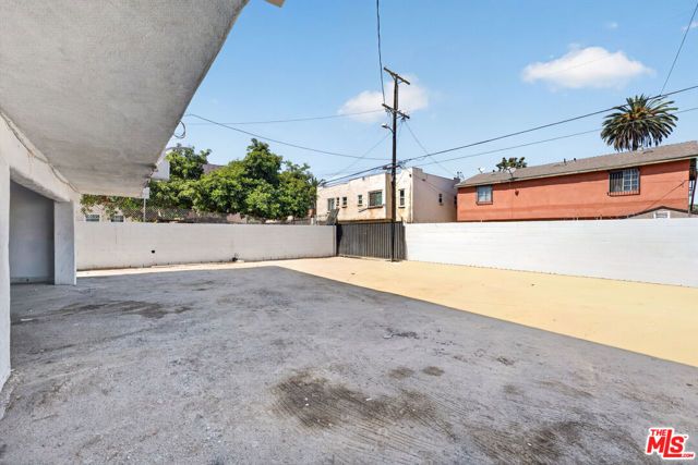 1311 W Martin Luther King Jr Boulevard, Los Angeles, CA 90037