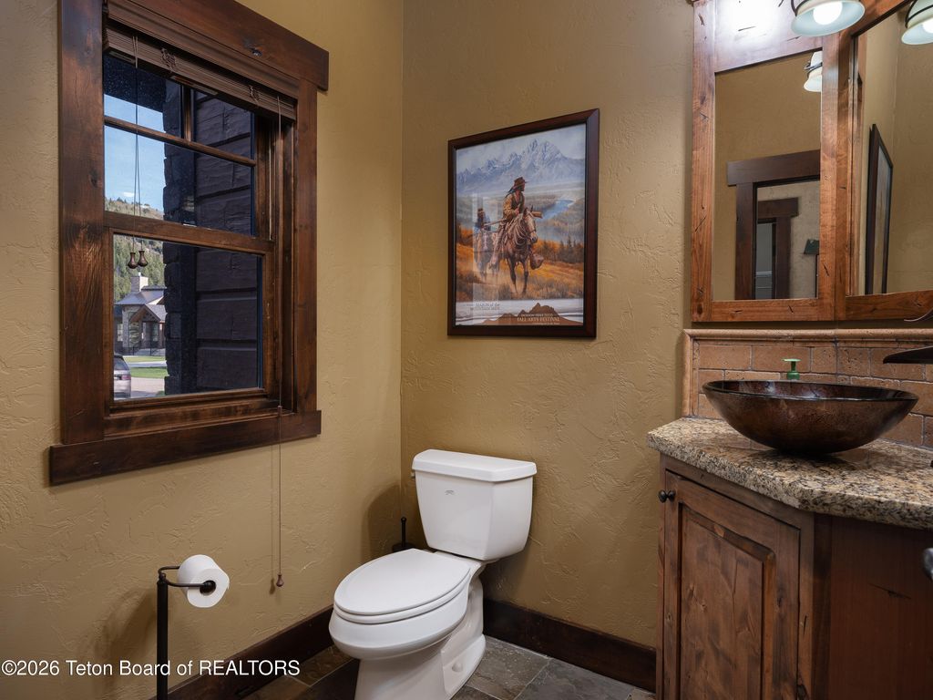 6452 TRUMPET SWAN Circle, Victor, ID 83455 photo 12