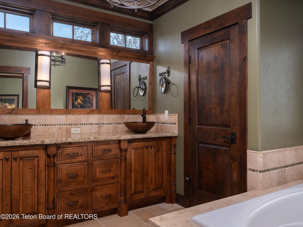 6452 TRUMPET SWAN Circle, Victor, ID 83455 photo 15