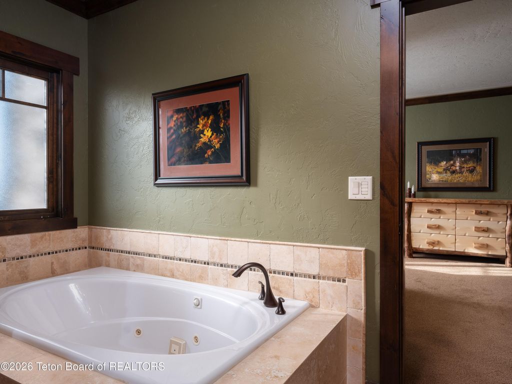 6452 TRUMPET SWAN Circle, Victor, ID 83455 photo 17