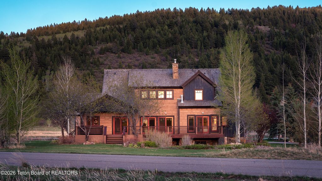 6452 TRUMPET SWAN Circle, Victor, ID 83455 photo 2