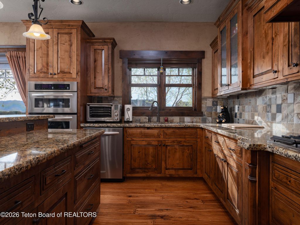 6452 TRUMPET SWAN Circle, Victor, ID 83455 photo 9