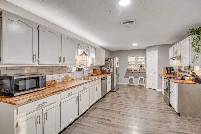 7053 W Highway 136, Chickamauga, GA 30707