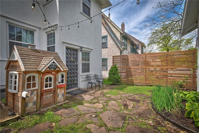 5707 Paseo Boulevard, Kansas City, MO 64110