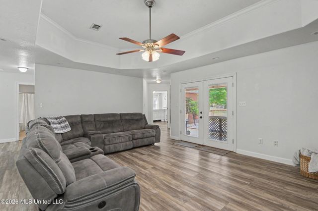5105 Remington Road, Moss Point, MS 39562