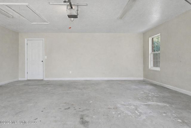 5105 Remington Road, Moss Point, MS 39562