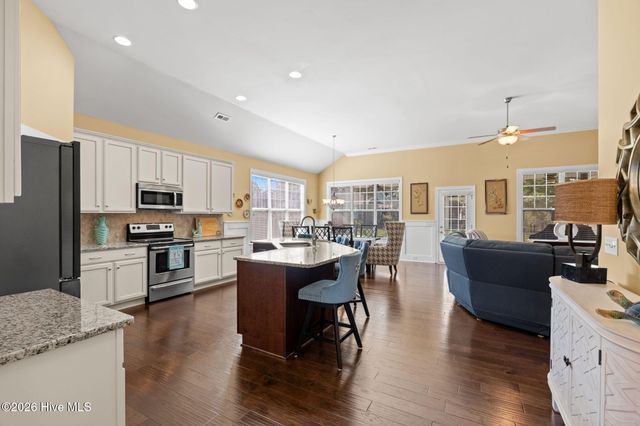 4873 Frasier Circle, Shallotte, NC 28470