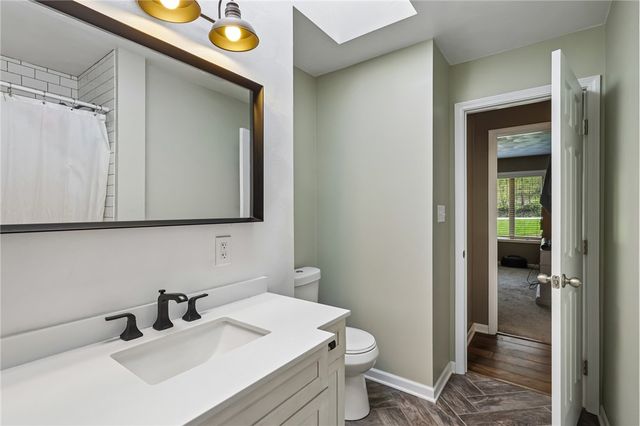 317 Fassinger Rd, Connoquenessing Twp, PA 16033