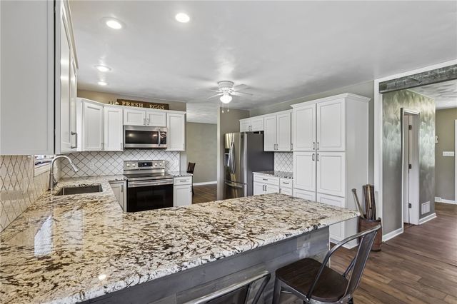 317 Fassinger Rd, Connoquenessing Twp, PA 16033