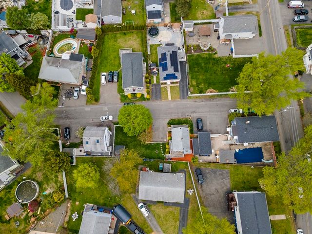 6 Lindsell St, Saugus, MA 01906