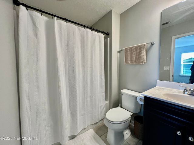 3955 HAMMOCK BLUFF Circle, Jacksonville, FL 32226